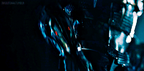 Quái vật vô hình The Predator xí trai hú vía trong trailer nóng hổi gắn mác R - Ảnh 7.