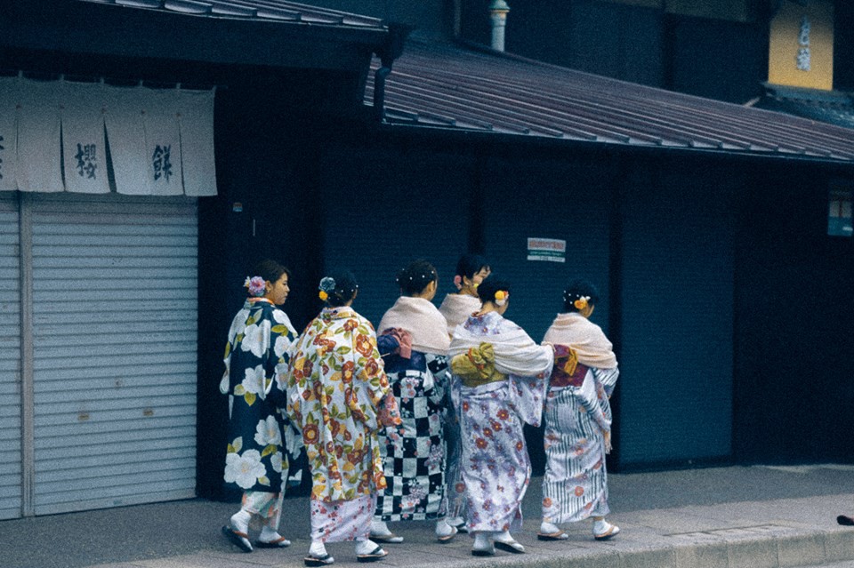 Bộ ảnh ở Kyoto này sẽ cho bạn thấy một Nhật Bản rất khác: Bình yên, dịu dàng và đẹp như những thước phim điện ảnh - Ảnh 2.