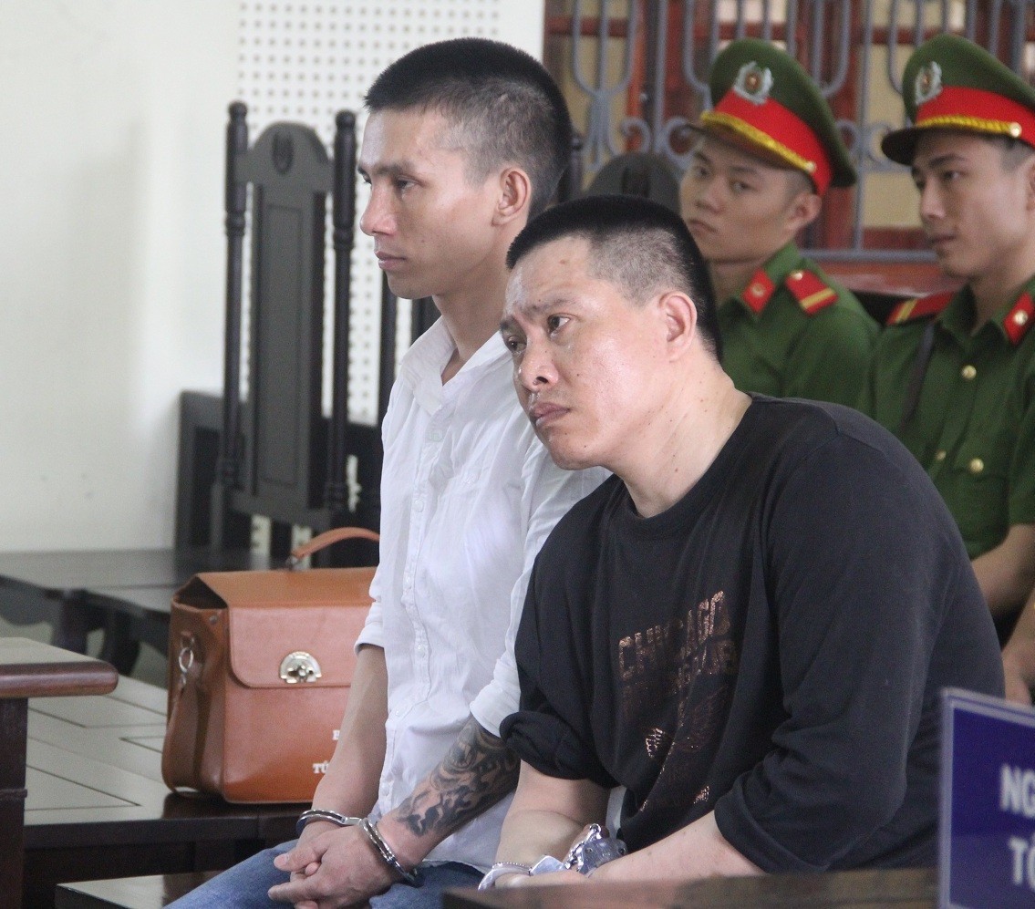 Ông trùm buôn bán 20 bánh heroin đang khỏe mạnh bất ngờ bị đau bụng khi bắt đầu xét xử - Ảnh 1. Ông trùm buôn bán 20 bánh heroin đang khỏe mạnh bất ngờ bị đau bụng khi bắt đầu xét xử - Ảnh 1.