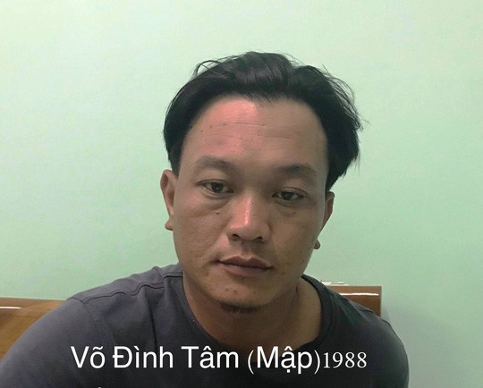 Triệt phá băng chơi ma túy, trộm hàng loạt xe máy xịn - Ảnh 1.