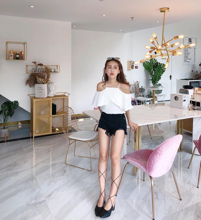 Vừa mát lại vừa điệu, tranh thủ cuối hè các nàng còn chờ gì mà không diện nốt 6 kiểu áo trễ vai hot hit này - Ảnh 19.