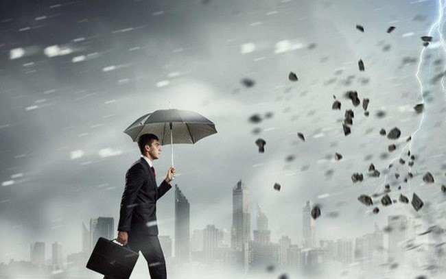  Khủng hoảng trong cuộc sống hay sự nghiệp sẽ dễ dàng vượt qua nếu bạn biết nguyên lý 1 phút sau  - Ảnh 1.