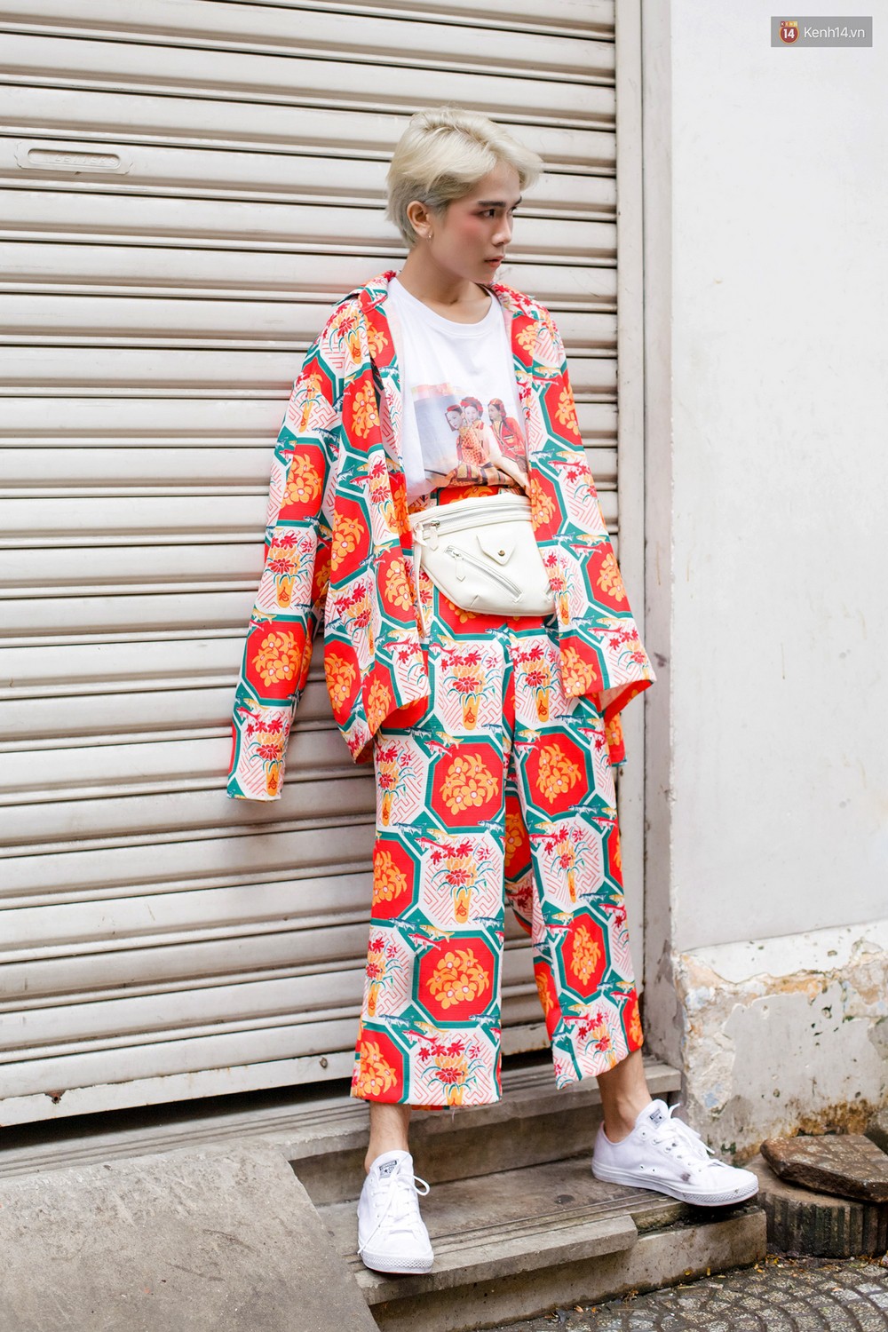 Street style 2 miền: miền Bắc xanh xanh đỏ đỏ cho em nhỏ nó mừng, miền Nam toàn gam màu trung tính - Ảnh 15. Street style 2 miền: miền Bắc xanh xanh đỏ đỏ cho em nhỏ nó mừng, miền Nam toàn gam màu trung tính - Ảnh 15.