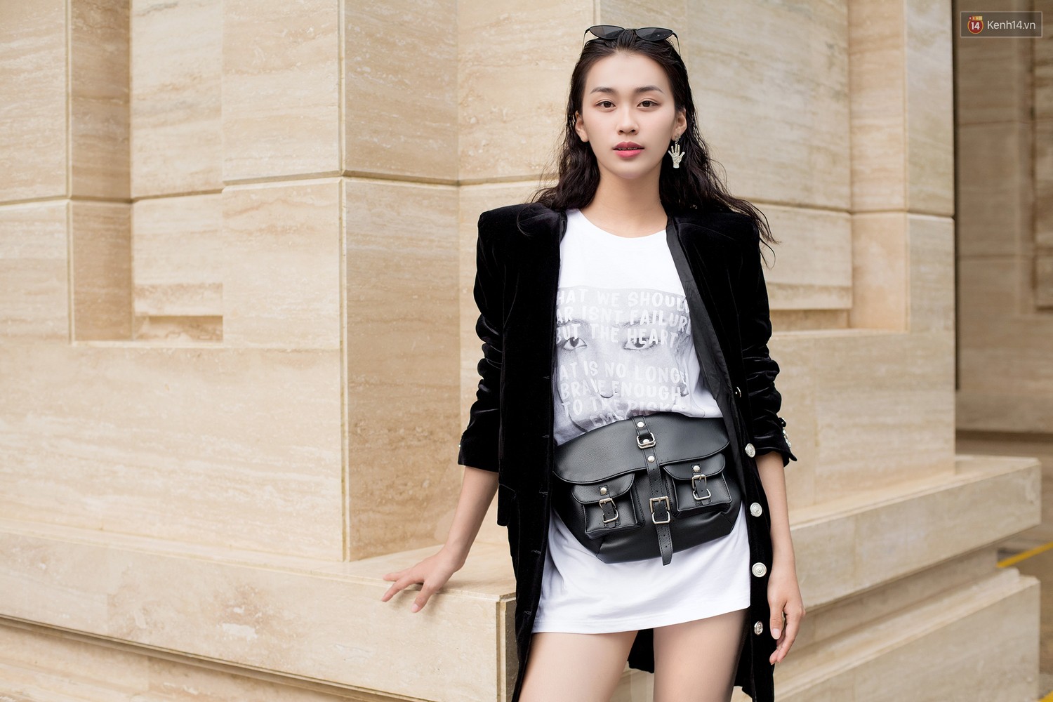 Street style 2 miền: miền Bắc xanh xanh đỏ đỏ cho em nhỏ nó mừng, miền Nam toàn gam màu trung tính - Ảnh 14. Street style 2 miền: miền Bắc xanh xanh đỏ đỏ cho em nhỏ nó mừng, miền Nam toàn gam màu trung tính - Ảnh 14.