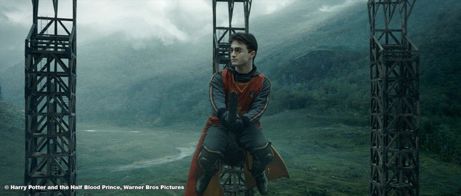 Tìm hiểu về Quidditch, môn thể thao vua trong giới Phép thuật: hóa ra luật trái Snitch vàng vô lý xuất phát từ một cuộc cãi lộn giữa tác giả Rowling và bạn trai - Ảnh 3.