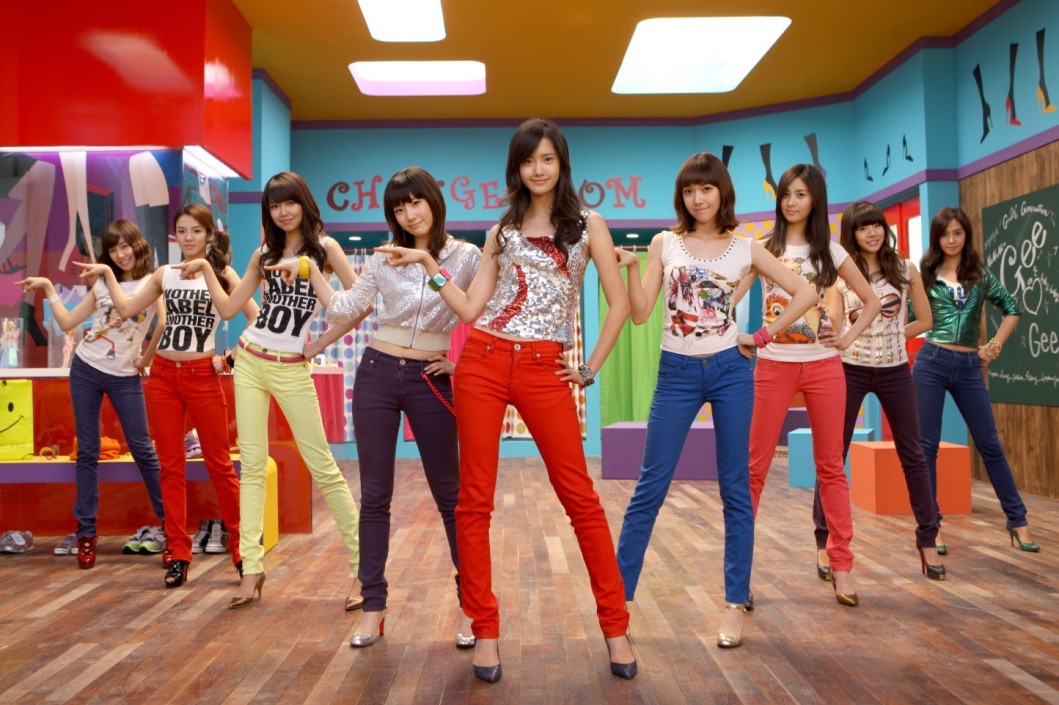 Đỉnh cao đã qua đi, vì sao SNSD vẫn mãi là tường thành không thay thế được của Kpop? - Ảnh 4. Đỉnh cao đã qua đi, vì sao SNSD vẫn mãi là tường thành không thay thế được của Kpop? - Ảnh 4.