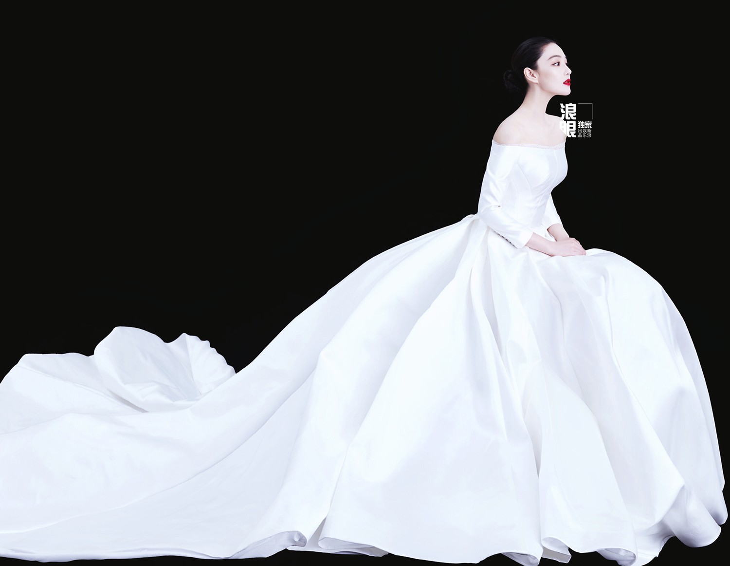 Bộ ảnh cưới giản đơn nhưng tràn đầy hạnh phúc của tình địch Phạm Băng Băng sau bao đắng cay tủi nhục - Ảnh 5. Bộ ảnh cưới giản đơn nhưng tràn đầy hạnh phúc của tình địch Phạm Băng Băng sau bao đắng cay tủi nhục - Ảnh 5.