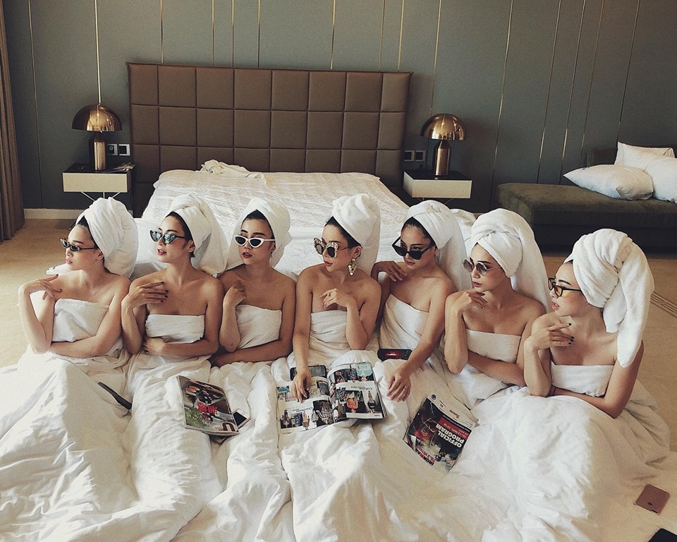 Hội mẹ bỉm sữa hot nhất Hà thành: ai cũng xinh đẹp và quyến rũ trông mòn con mắt dù đã một nách 2 con - Ảnh 2. Hội mẹ bỉm sữa hot nhất Hà thành: ai cũng xinh đẹp và quyến rũ trông mòn con mắt dù đã một nách 2 con - Ảnh 2.