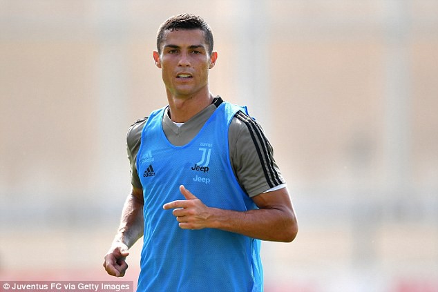 Trận ra mắt của Ronaldo ở Juventus được ph&aacute;t miễn ph&iacute; tr&ecirc;n Facebook - Ảnh 1.