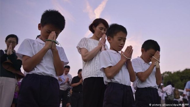 Tưởng niệm 73 năm ngày Mỹ ném bom nguyên tử xuống Hiroshima - Ảnh 1.