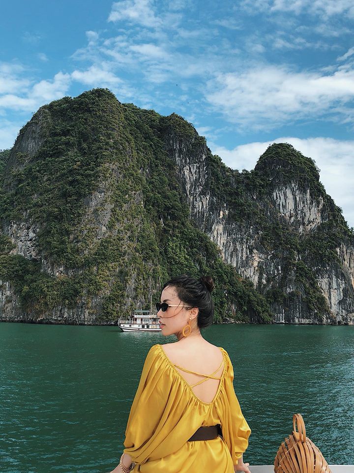 Nhìn ảnh vi vu Hạ Long của những cô nàng này mà ai cũng nôn nao muốn đi ngay trước khi hết hè - Ảnh 7. Nhìn ảnh vi vu Hạ Long của những cô nàng này mà ai cũng nôn nao muốn đi ngay trước khi hết hè - Ảnh 7.
