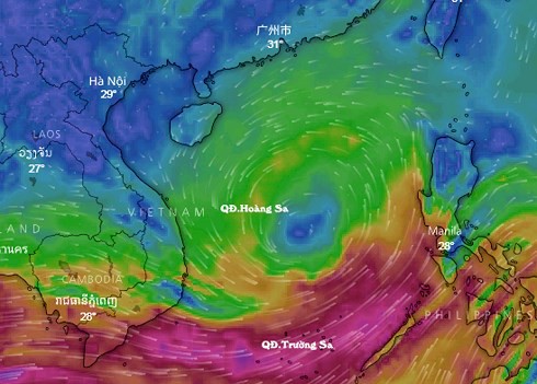 Áp thấp trên biển Đông, các chuyên gia khí tượng lại “đau đầu“ - Ảnh 1.