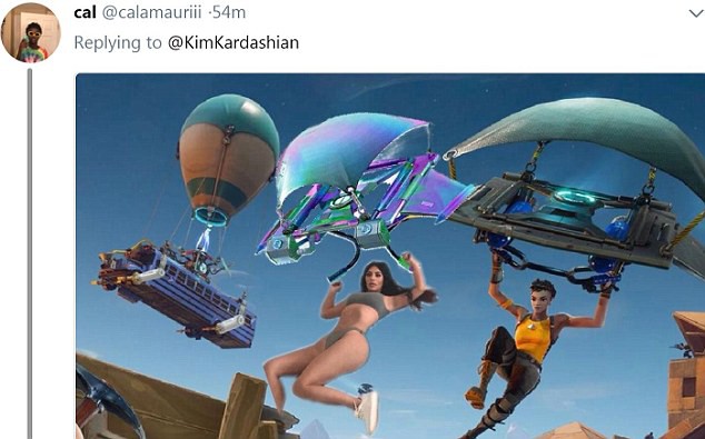 Mặc nội y tạo d&aacute;ng kh&oacute; hiểu, Kim Kardashian bị chế ảnh h&agrave;i hước đủ kiểu tr&ecirc;n mạng x&atilde; hội - Ảnh 10.