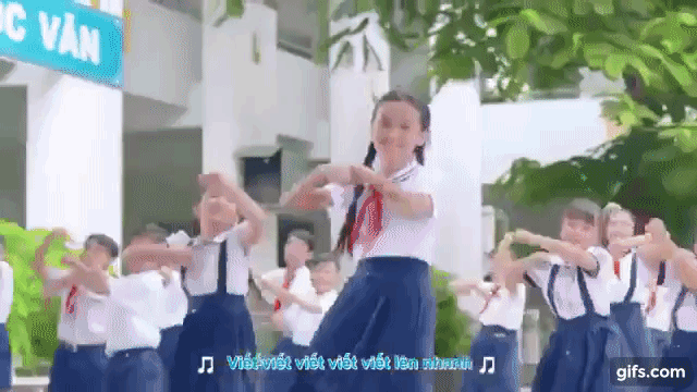 Vũ điệu cực chất cho ng&agrave;y tựu trường vui hết cỡ - Ảnh 4.