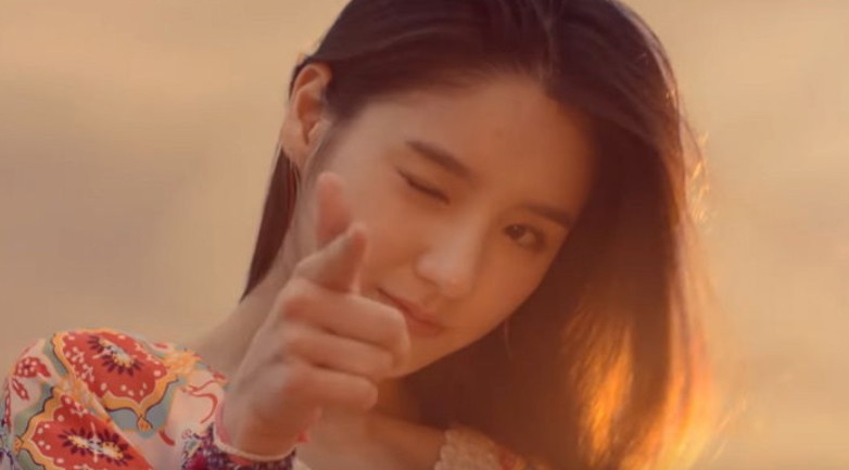 Xuất hiện 30 giây thu về gần 5 triệu view, mỹ nhân Kpop nổi lên sau một đêm vì quá đẹp trong clip quảng cáo - Ảnh 5. Xuất hiện 30 giây thu về gần 5 triệu view, mỹ nhân Kpop nổi lên sau một đêm vì quá đẹp trong clip quảng cáo - Ảnh 5.