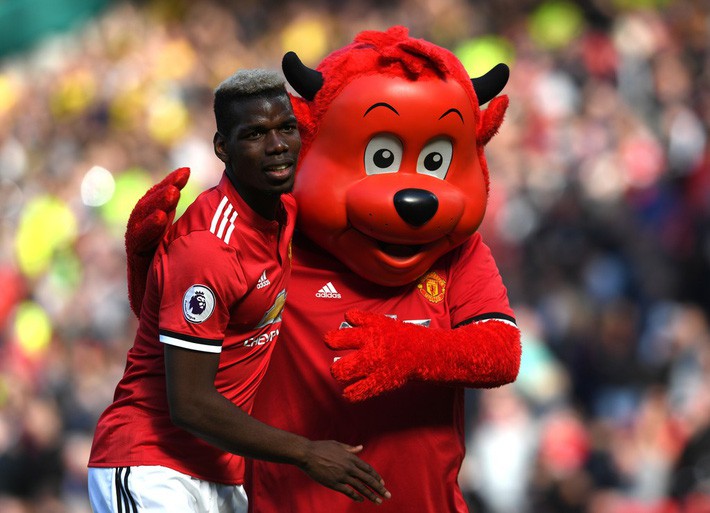 “Bàn tay sắt” của ông đâu rồi, Mourinho? - Ảnh 4. “Bàn tay sắt” của ông đâu rồi, Mourinho? - Ảnh 4.