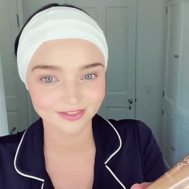 Khoe nhan sắc v&agrave; v&oacute;c d&aacute;ng &ldquo;đẹp từng milimet&rdquo;, ai tin Miranda Kerr chỉ vừa mới sinh con được 3 th&aacute;ng? - Ảnh 10.