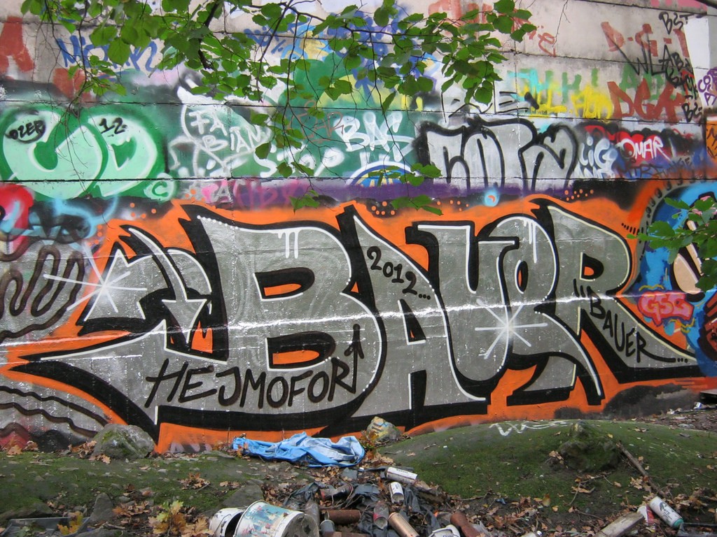 Graffiti: Môn nghệ thuật đường phố cần bảo tồn hay đơn giản chỉ là ...