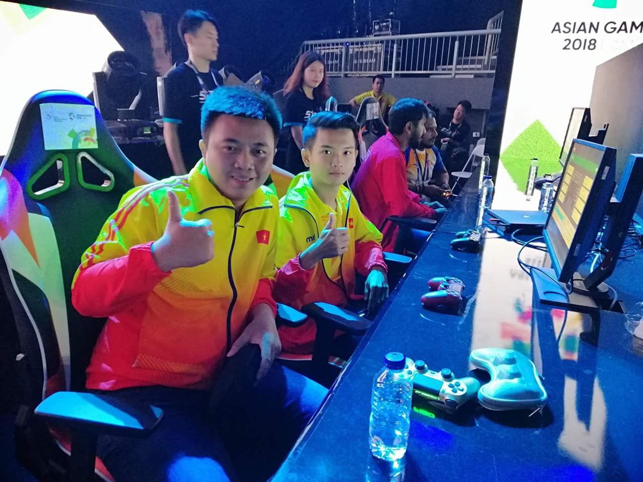 PES Việt Nam giành HCĐ ASIAD 2018 - Ảnh 2. PES Việt Nam giành HCĐ ASIAD 2018 - Ảnh 2.