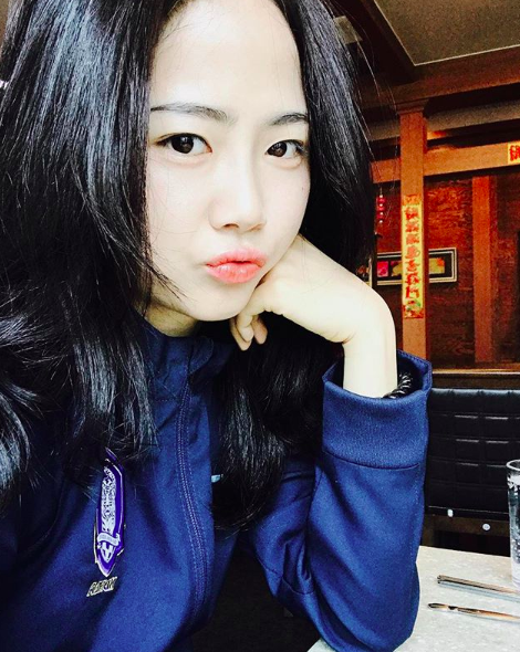 Nữ cầu thủ Hàn Quốc bất ngờ nổi tiếng trên MXH Việt vì ngoại hình ngọt ngào như idol - Ảnh 11.