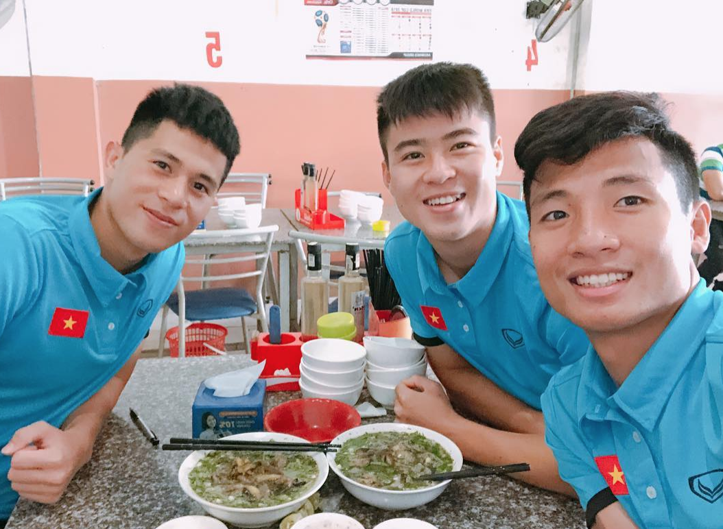  Cầu thủ Olympic Việt đồng loạt xin lỗi sau giải đấu cuối cùng ở cấp độ U23, fan xúc động hỏi: Có gì mà phải xin lỗi? - Ảnh 6.