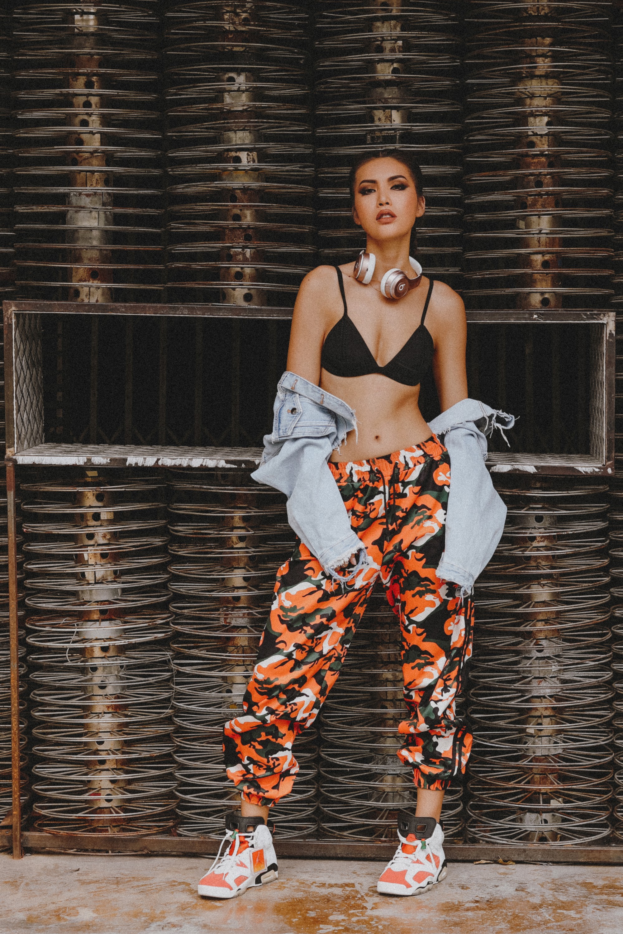 Minh Tú nói gì khi bị Asias Next Top Model lồng phụ đề tiếng Anh vào mỗi tập phát sóng? - Ảnh 9. Minh Tú nói gì khi bị Asias Next Top Model lồng phụ đề tiếng Anh vào mỗi tập phát sóng? - Ảnh 9.