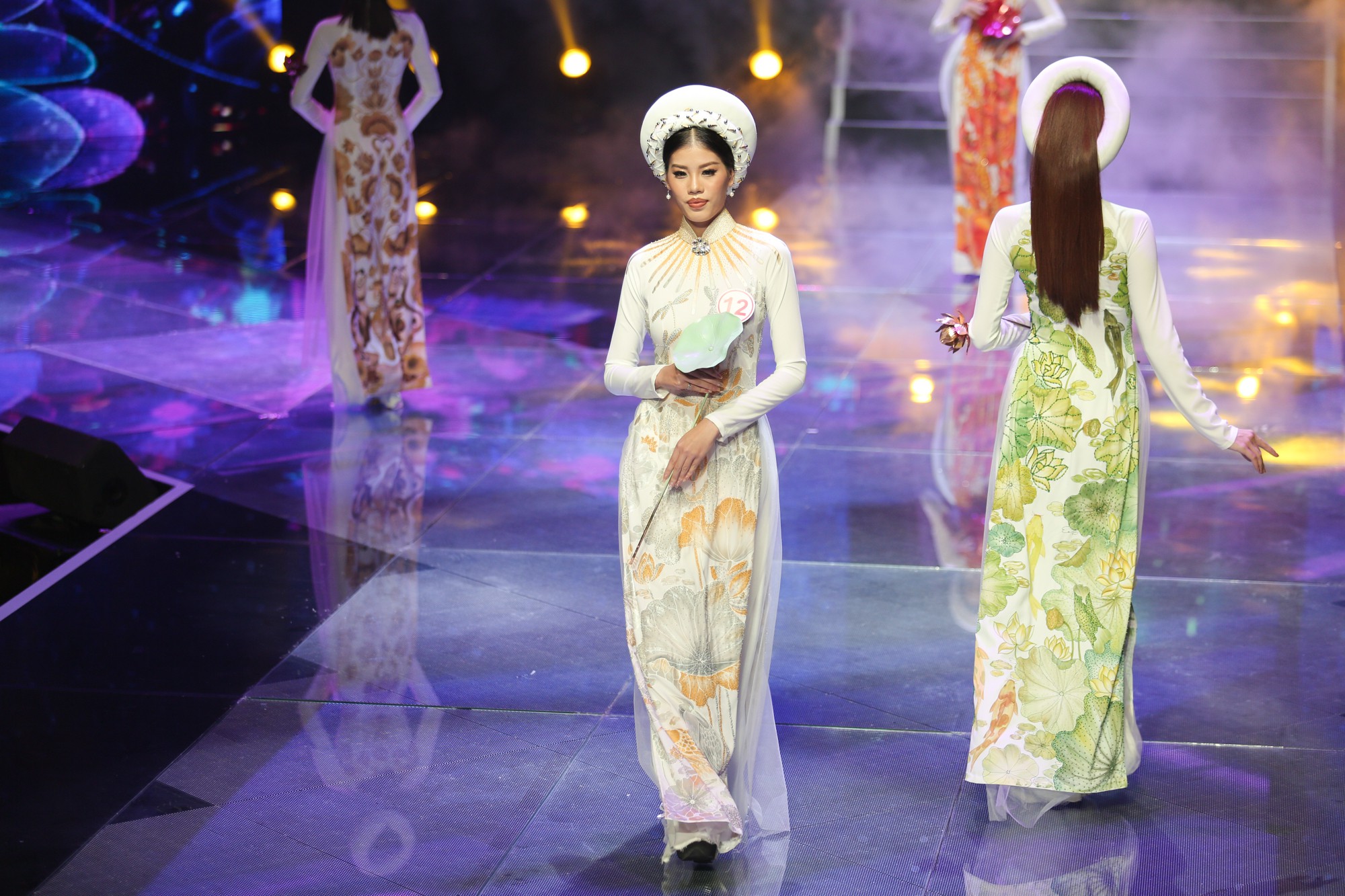 Thi Siêu mẫu Việt Nam nhưng người chiến thắng cuối cùng lại là một... Hoa hậu! 11 Thi Siêu mẫu Việt Nam nhưng người chiến thắng cuối cùng lại là một... Hoa hậu! - Ảnh 11.