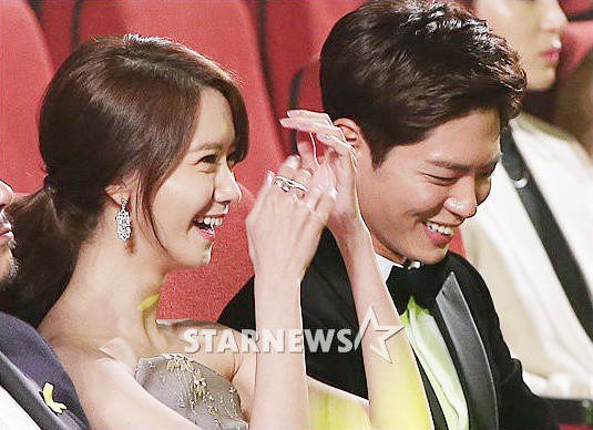 7 nữ thần đẹp nhất Kbiz sánh đôi bên Park Bo Gum: Ai ghép cặp cũng đẹp như tiên tử, đến Song Hye Kyo lại sai sai? - Ảnh 24. 7 nữ thần đẹp nhất Kbiz sánh đôi bên Park Bo Gum: Ai ghép cặp cũng đẹp như tiên tử, đến Song Hye Kyo lại sai sai? - Ảnh 24.