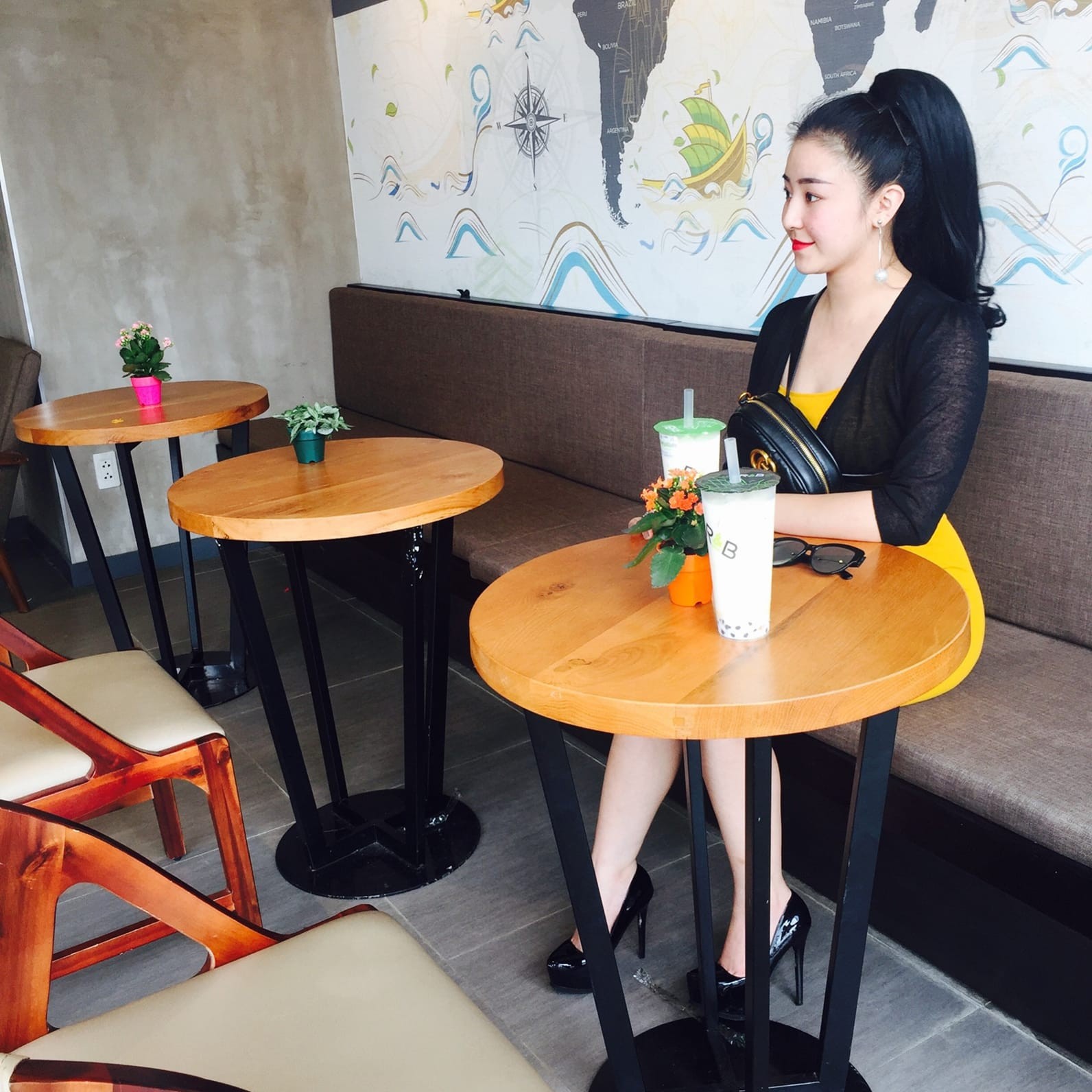 Netizen Hàn khó tính là thế mà vẫn phải khen không ngớt lời những nhan sắc Việt này - Ảnh 35. Netizen Hàn khó tính là thế mà vẫn phải khen không ngớt lời những nhan sắc Việt này - Ảnh 35.