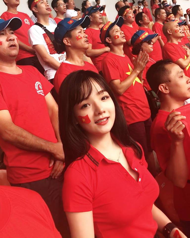 Netizen Hàn khó tính là thế mà vẫn phải khen không ngớt lời những nhan sắc Việt này - Ảnh 1. Netizen Hàn khó tính là thế mà vẫn phải khen không ngớt lời những nhan sắc Việt này - Ảnh 1.