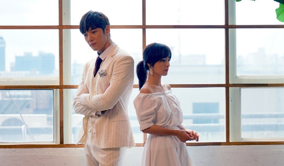 Xem Niềm Vui Hiểm Ác (Devilish Joy) gặp lại anh trai Kim Tan soái ca - Ảnh 1.