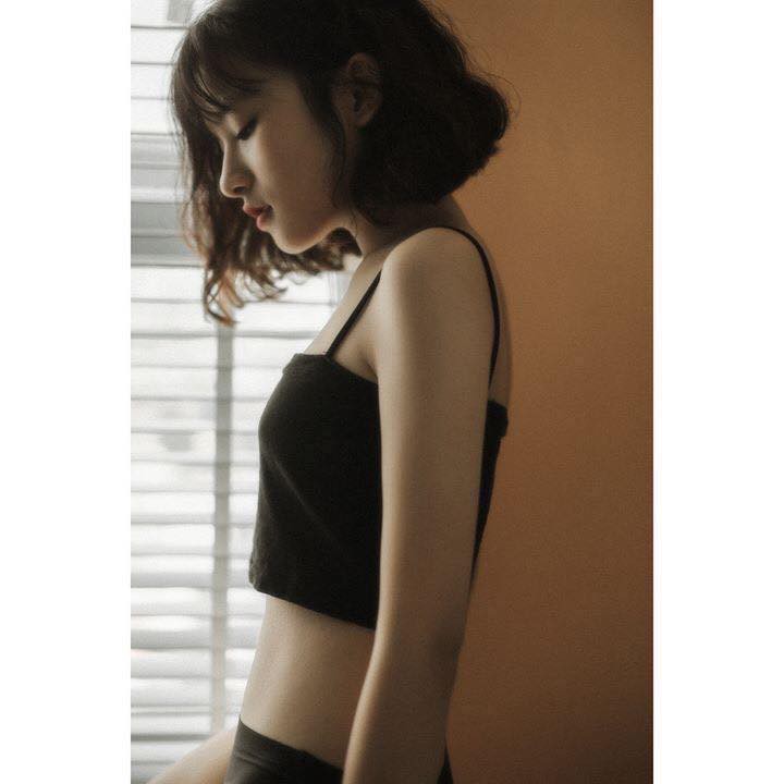 Trong các streamer nữ Việt Nam, ai là người sở hữu thân hình và phong cách gợi cảm nhất? - Ảnh 18.