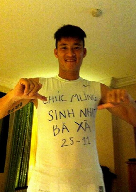 Không hàng hiệu đắt tiền, đây mới là những món quà tình yêu ý nghĩa nhất của sao Việt - Ảnh 3.