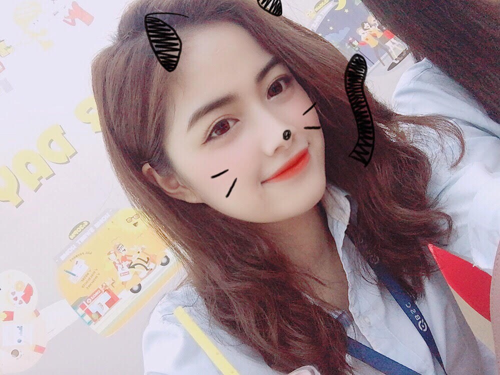 Cô bạn có hơn 53,3k fan trên Tik Tok mặt xinh như búp bê, nụ cười răng khểnh đáng yêu - Ảnh 7. Cô bạn có hơn 53,3k fan trên Tik Tok mặt xinh như búp bê, nụ cười răng khểnh đáng yêu - Ảnh 7.