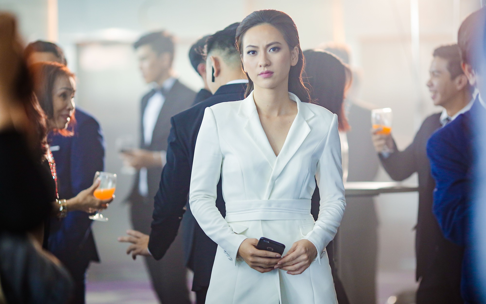Xem Chàng Vợ Của Em, nhớ lại 5 bộ phim tràn ngập âm hưởng nữ quyền của điện ảnh Việt - Ảnh 1. Xem Chàng Vợ Của Em, nhớ lại 5 bộ phim tràn ngập âm hưởng nữ quyền của điện ảnh Việt - Ảnh 1.