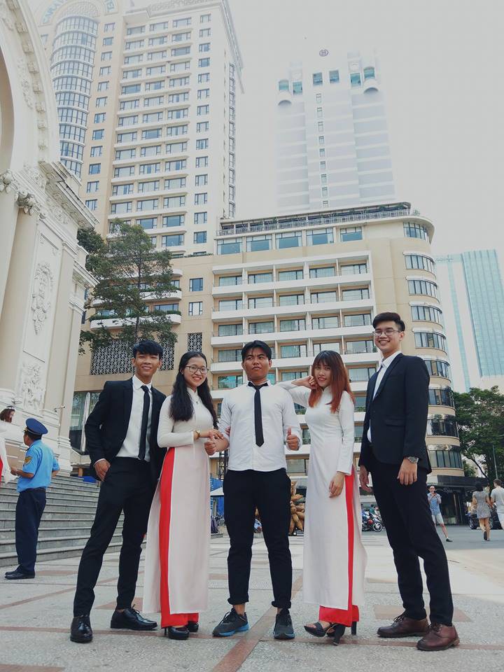 BMHH: Anh trai tìm người yêu nhưng cậu em trai ngồi dưới mới là nhân vật được chú ý vì quá đẹp trai - Ảnh 7. BMHH: Anh trai tìm người yêu nhưng cậu em trai ngồi dưới mới là nhân vật được chú ý vì quá đẹp trai - Ảnh 7.