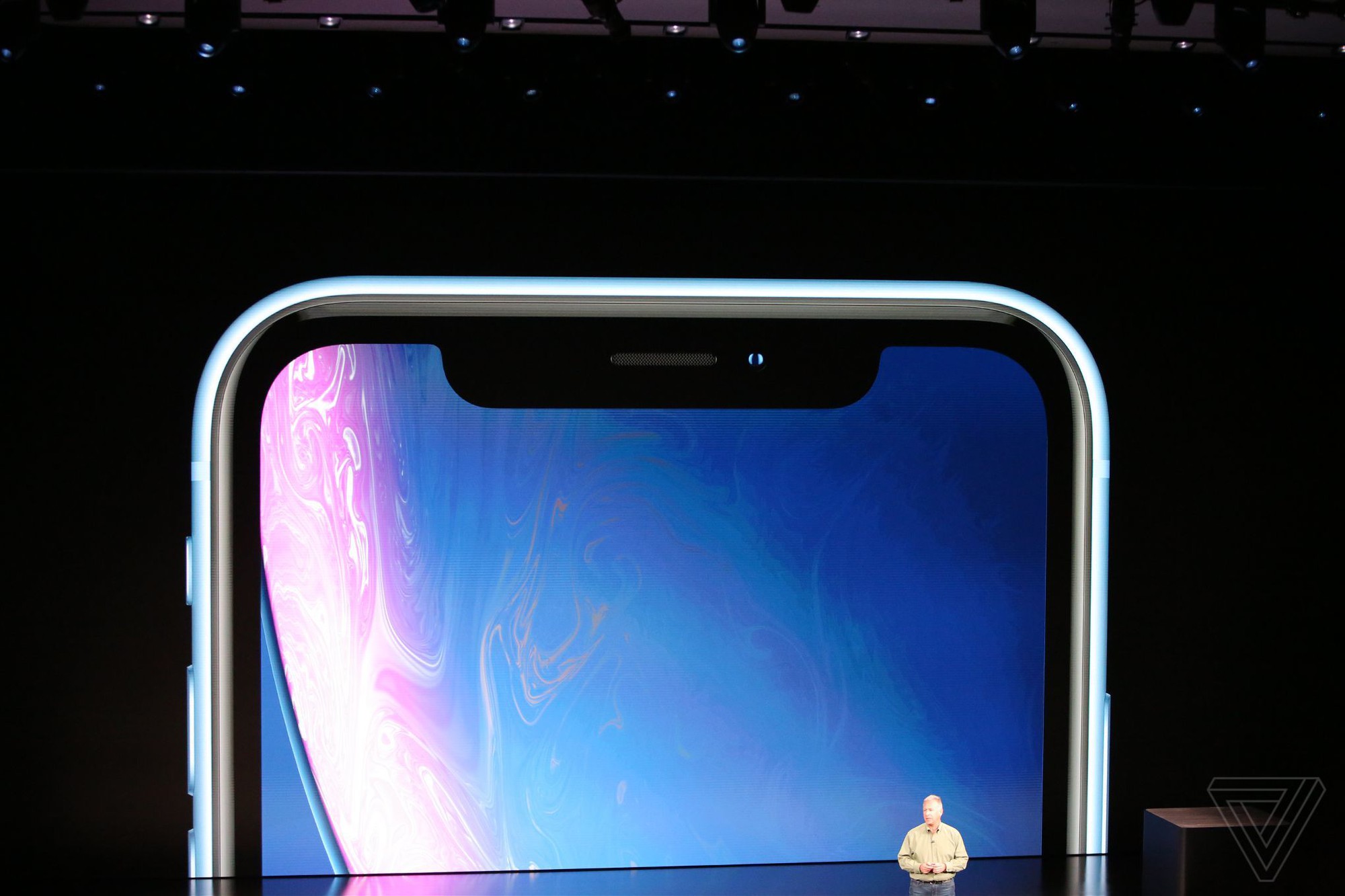 Iphone xr face id. Face ID iphone XR. Айфон XR камера face ID. Iphone XR снизу. Подсветка iphone XR.