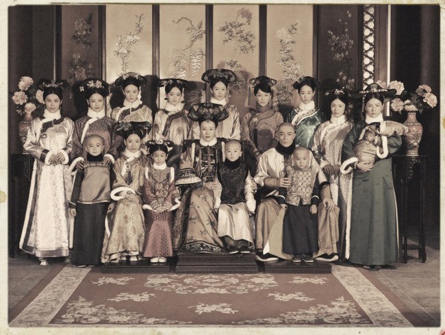 Như &Yacute; Truyện tung bộ ảnh Ho&agrave;ng thất theo phong c&aacute;ch cổ xưa cực chất, d&acirc;n t&igrave;nh lại được phen trầm trồ v&igrave; qu&aacute; đẹp - Ảnh 2.