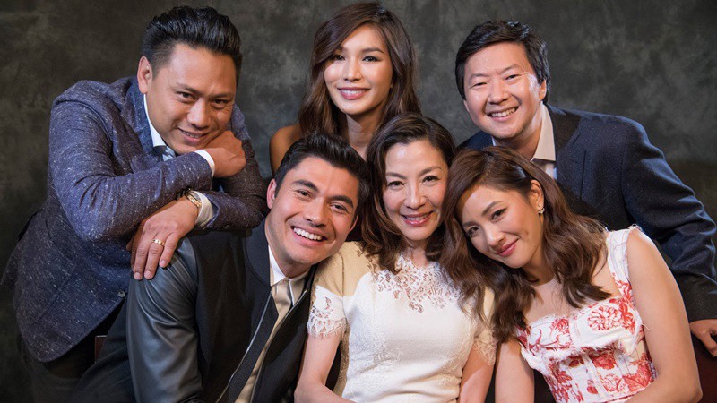 Crazy Rich Asians: Chuyến ra mắt nhà bạn trai rich kid hài hước, duyên dáng và sang chảnh bậc nhất! - Ảnh 10. Crazy Rich Asians: Chuyến ra mắt nhà bạn trai rich kid hài hước, duyên dáng và sang chảnh bậc nhất! - Ảnh 10.