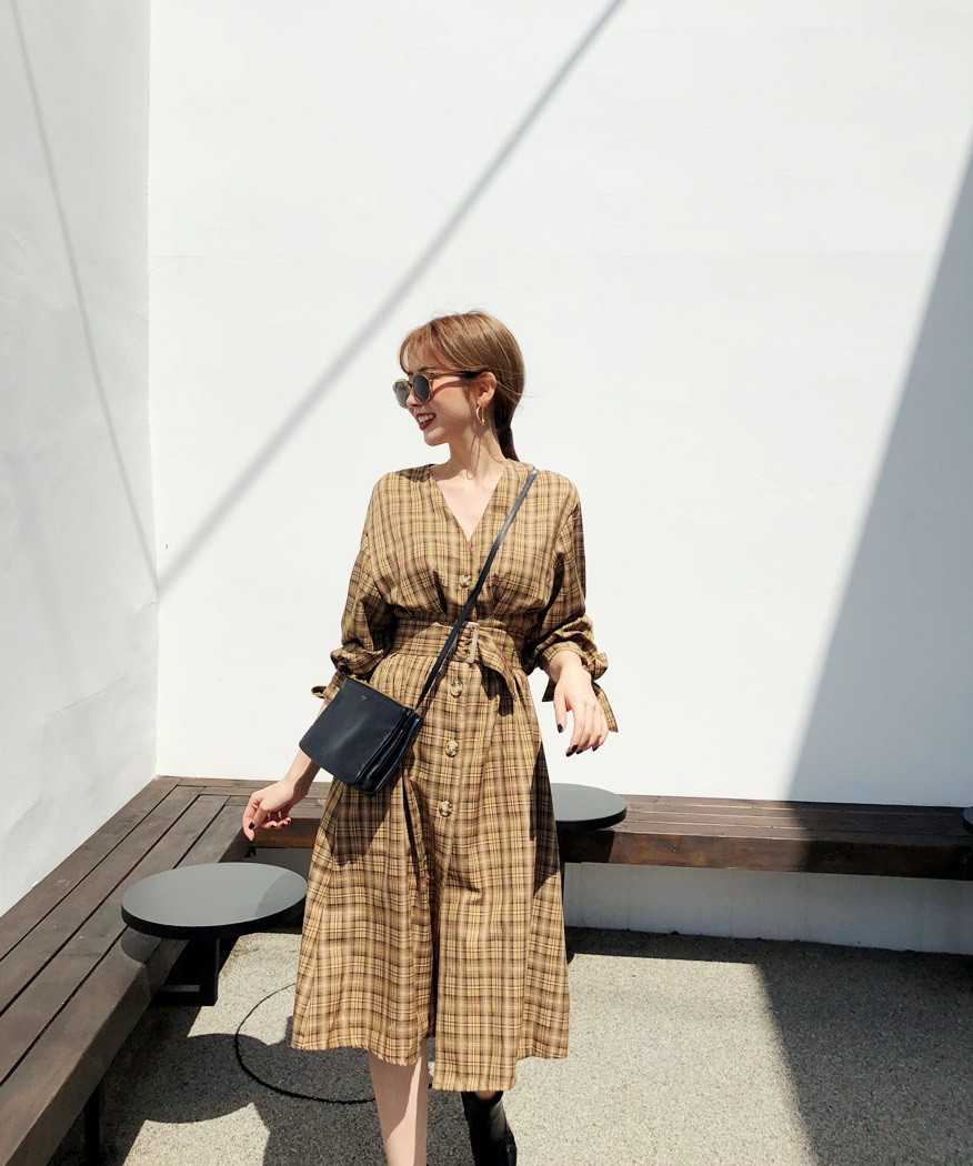 Vòng bụng lớn chỉ là chuyện nhỏ bởi đã có 5 kiểu váy liền giúp các nàng che giấu hoàn hảo - Ảnh 8. Vòng bụng lớn chỉ là chuyện nhỏ bởi đã có 5 kiểu váy liền giúp các nàng che giấu hoàn hảo - Ảnh 8.