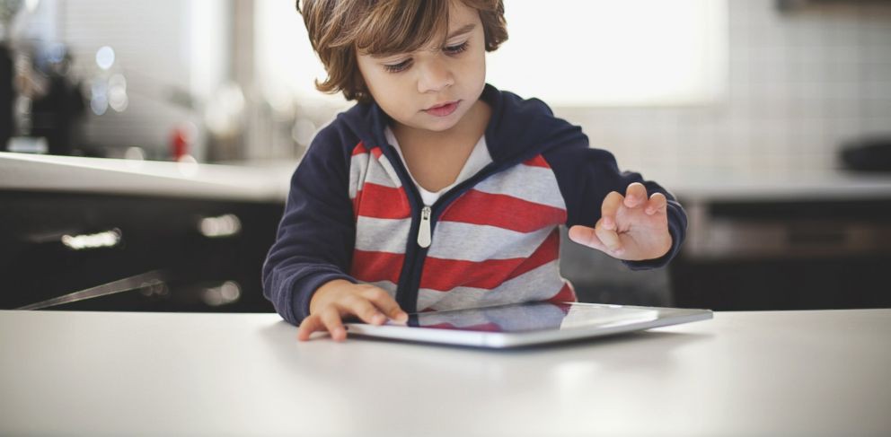 BBC tổng hợp những con số ấn tượng nhất của nền giáo dục khắp thế giới, điều thứ 2 và thứ 5 sẽ khiến bạn bất ngờ - Ảnh 1. BBC tổng hợp những con số ấn tượng nhất của nền giáo dục khắp thế giới, điều thứ 2 và thứ 5 sẽ khiến bạn bất ngờ - Ảnh 1.