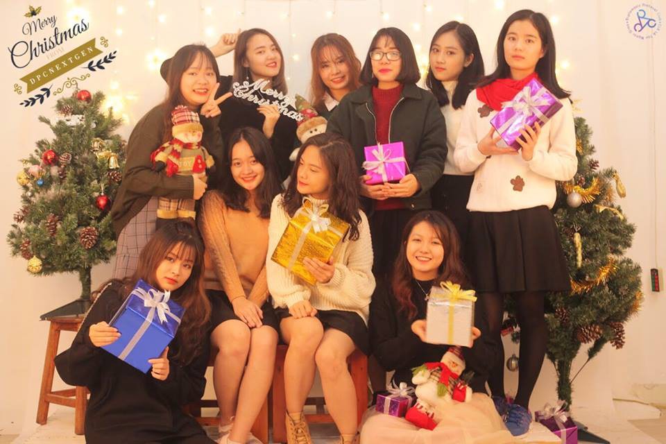 Có một CLB ở Ngoại giao mà ai cũng xinh, cũng giỏi và thường xuyên xuất hiện trong những sự kiện đối ngoại quan trọng - Ảnh 3. Có một CLB ở Ngoại giao mà ai cũng xinh, cũng giỏi và thường xuyên xuất hiện trong những sự kiện đối ngoại quan trọng - Ảnh 3.