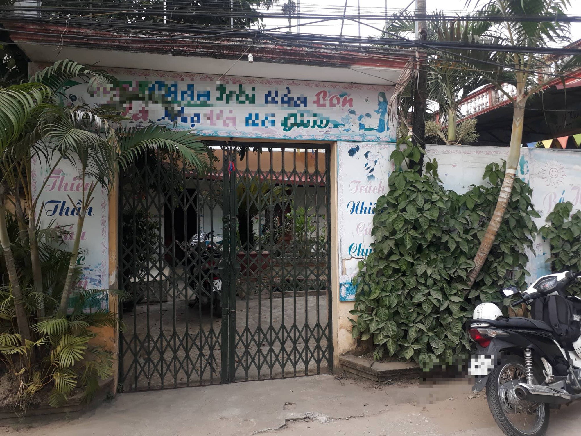 Nghi vấn bé trai 2 tuổi bị cứa vùng kín khi gửi tại trường mầm non tư thục: Bố nạn nhân sẽ đi đến cùng để tìm ra nguyên nhân sự việc - Ảnh 1. Nghi vấn bé trai 2 tuổi bị cứa vùng kín khi gửi tại trường mầm non tư thục: Bố nạn nhân sẽ đi đến cùng để tìm ra nguyên nhân sự việc - Ảnh 1.