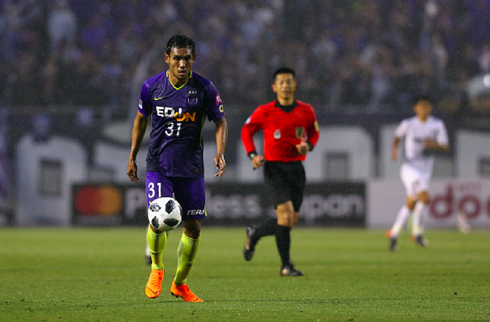 Thái Lan không gọi 4 ngôi sao đang đá ở nước ngoài về dự AFF Cup 2018 - Ảnh 2.