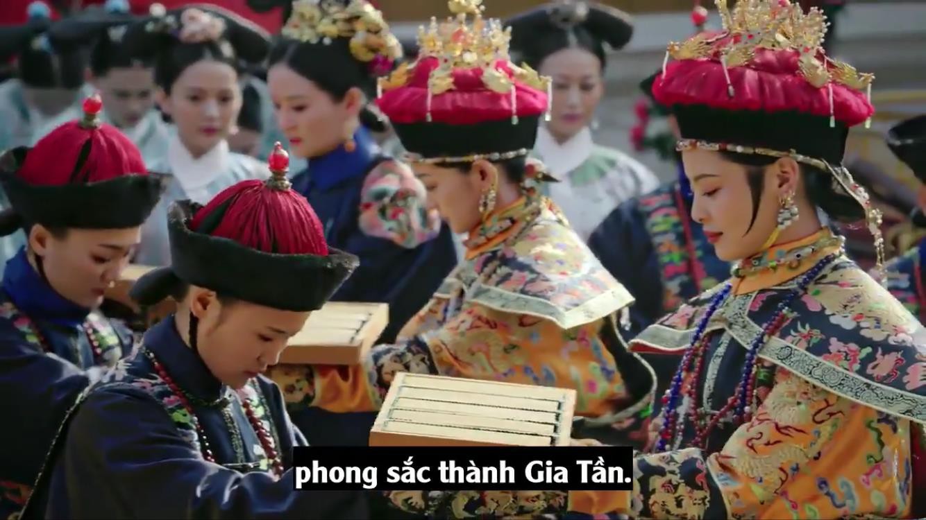 Nhìn màn phong hậu hoành tráng của Châu Tấn trong Như Ý Truyện, người xem Diên Hi Công Lược cứ thấy sai sai? - Ảnh 3. Nhìn màn phong hậu hoành tráng của Châu Tấn trong Như Ý Truyện, người xem Diên Hi Công Lược cứ thấy sai sai? - Ảnh 3.