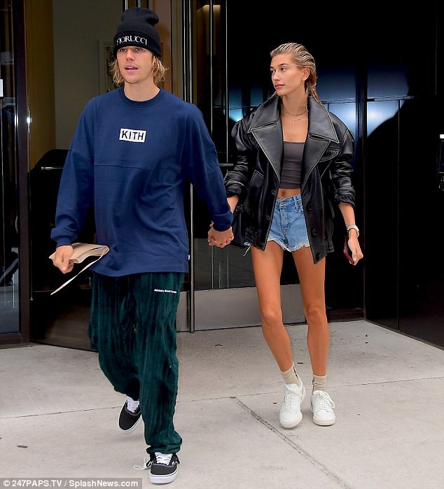 Đây là sự thật về tin đồn Hailey Baldwin đã kết hôn với Justin Bieber do chính chủ tiết lộ - Ảnh 3.