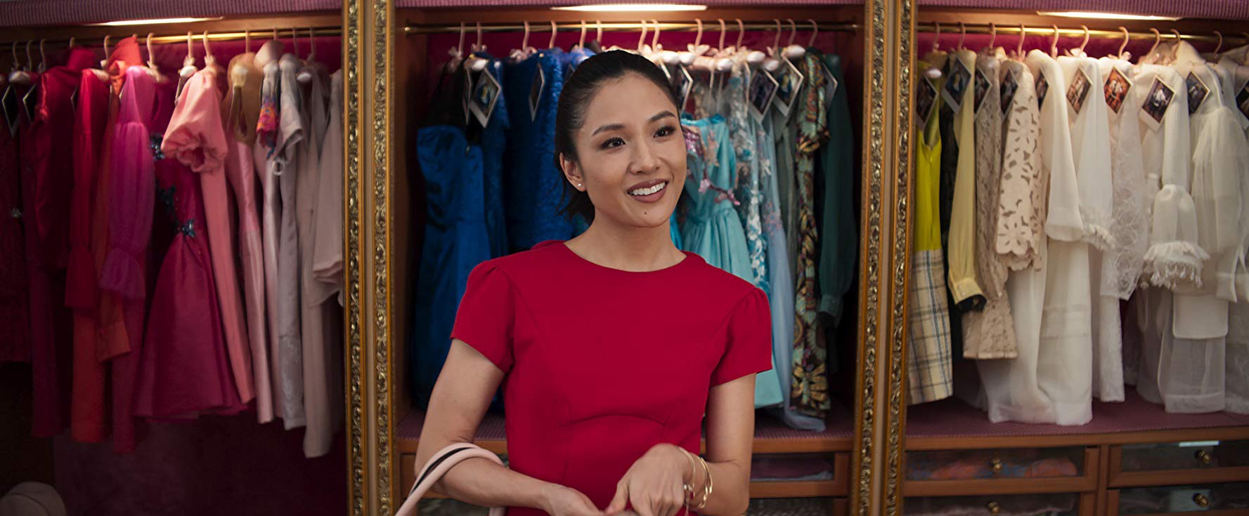 Để đấu lại mẹ chồng tài phiệt khó tính, nữ chính Crazy Rich Asians đã đi nước cờ cao tay này đây - Ảnh 4. Để đấu lại mẹ chồng tài phiệt khó tính, nữ chính Crazy Rich Asians đã đi nước cờ cao tay này đây - Ảnh 4.