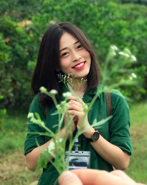 Ngáº¯m loáº¡t áº£nh Äá»i thÆ°á»ng xinh ngáº¥t ngÃ¢y cá»§a Ã háº­u BÃ¹i PhÆ°Æ¡ng Nga - áº¢nh 10.