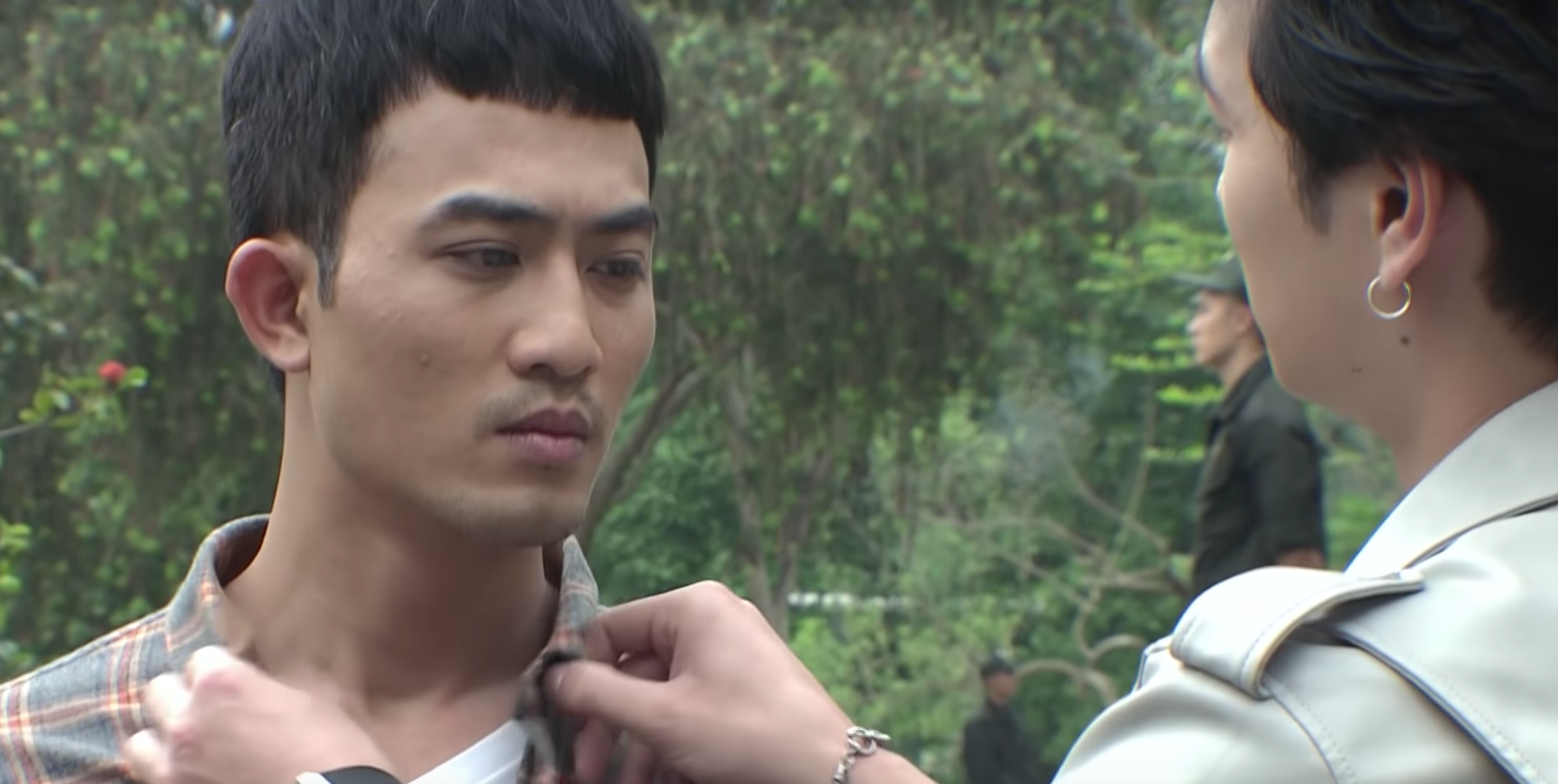 Quỳnh Búp Bê có Cảnh soái ca là "dân anh chị" đáng yêu nhất nhì màn ảnh - Ảnh 2. Quỳnh Búp Bê có Cảnh soái ca là "dân anh chị" đáng yêu nhất nhì màn ảnh - Ảnh 2.