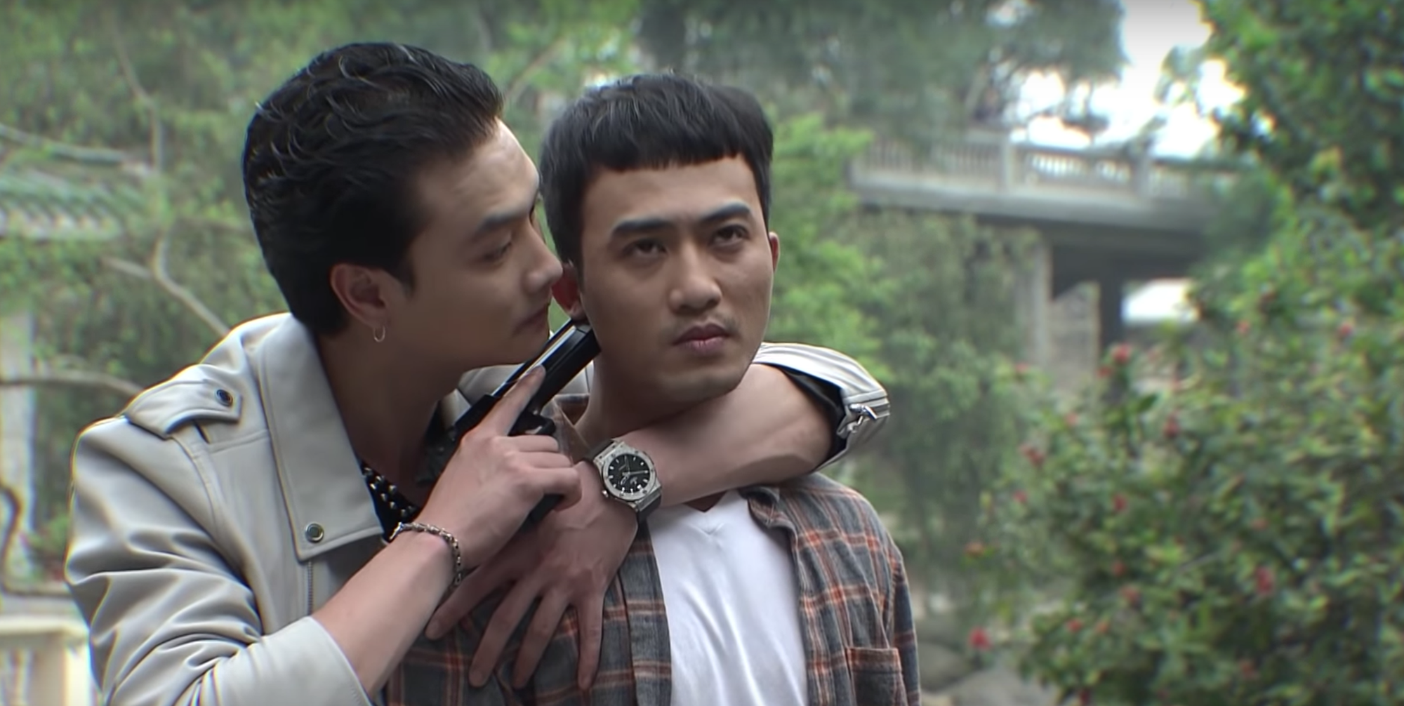 Đâu chỉ tình tay ba bách hợp trá hình, Quỳnh Búp Bê còn có đôi đam mỹ ngược tâm Phong - Cảnh? - Ảnh 4. Đâu chỉ tình tay ba bách hợp trá hình, Quỳnh Búp Bê còn có đôi đam mỹ ngược tâm Phong - Cảnh? - Ảnh 4.